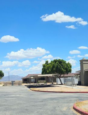 Apply for 3 bed 2 bath Today! - Casa Encinas At River Heights – photo 1