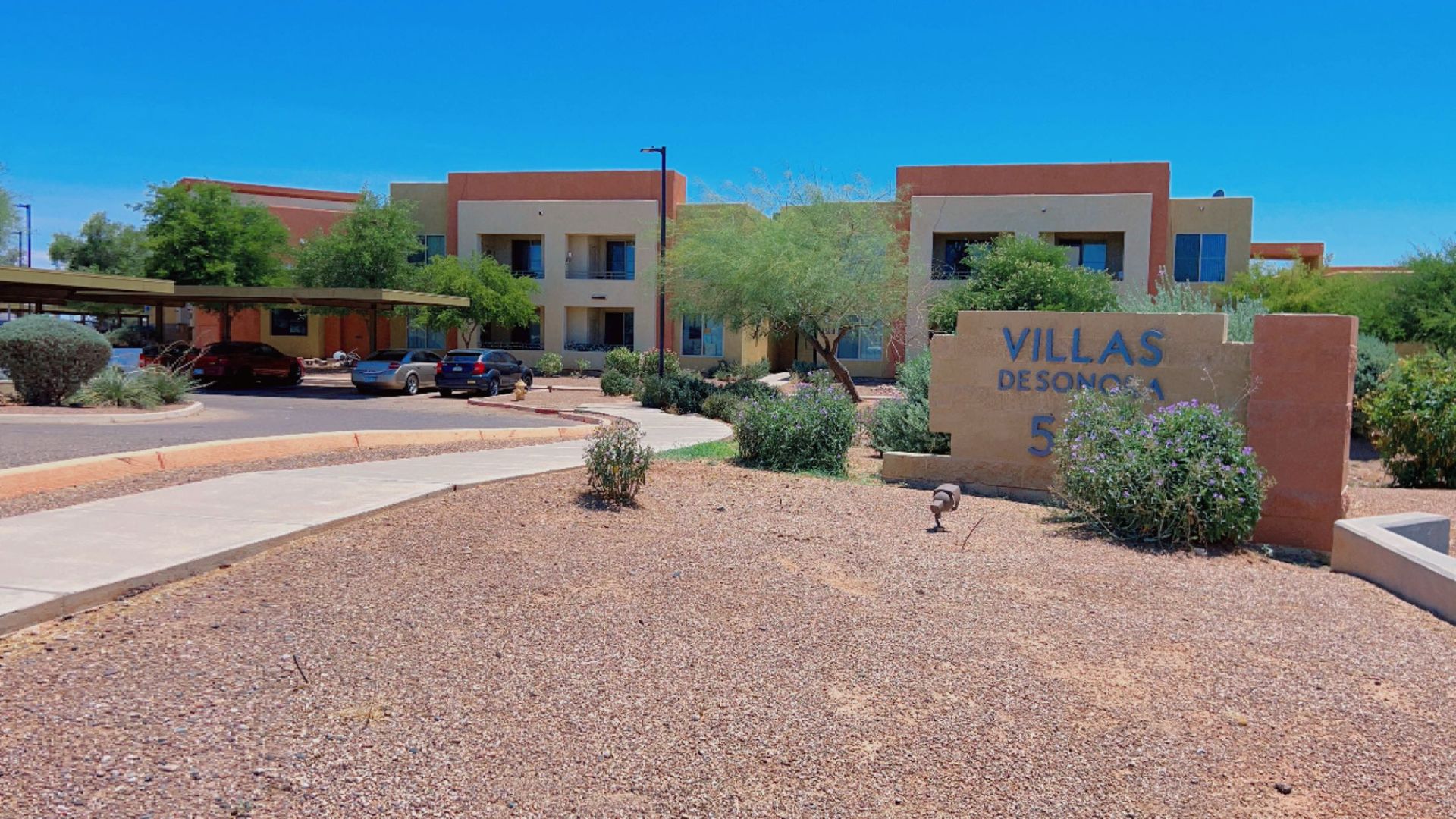 Eloy Apartment: 507 W Alsdorf Rd.