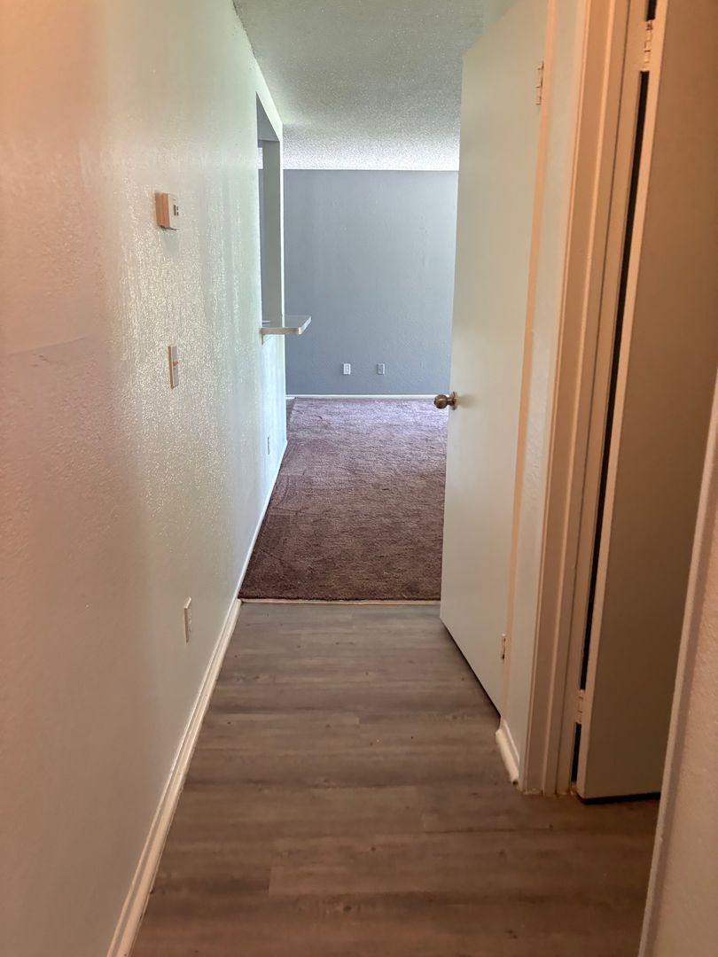 Adelanto Apartment: 18125 Bellflower St.