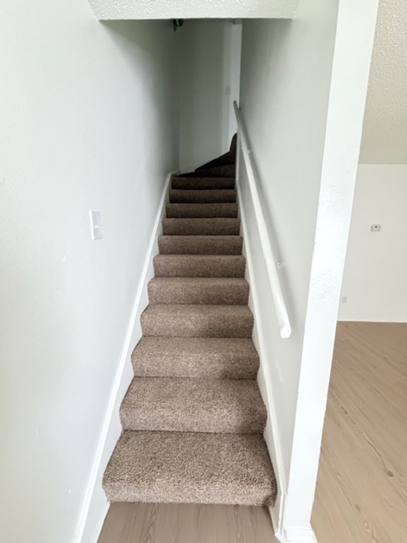 Oklahoma City Apartment: 521 N. Council Rd.