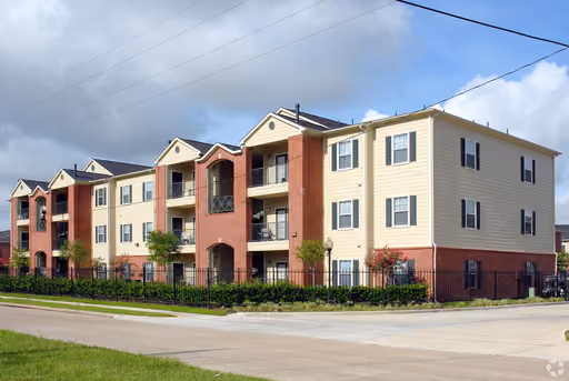 Apply Today Move-in Tomorrow! – photo 1