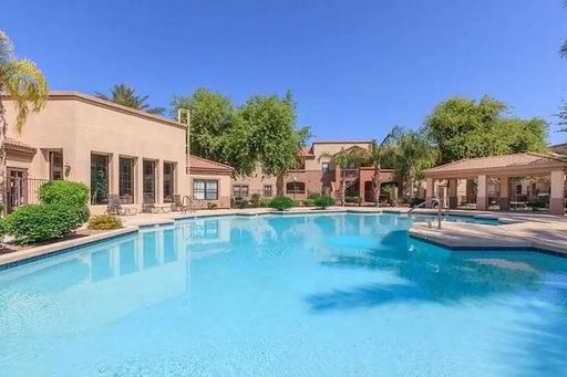 50% OFF FIRST MONTH'S RENT – photo 1