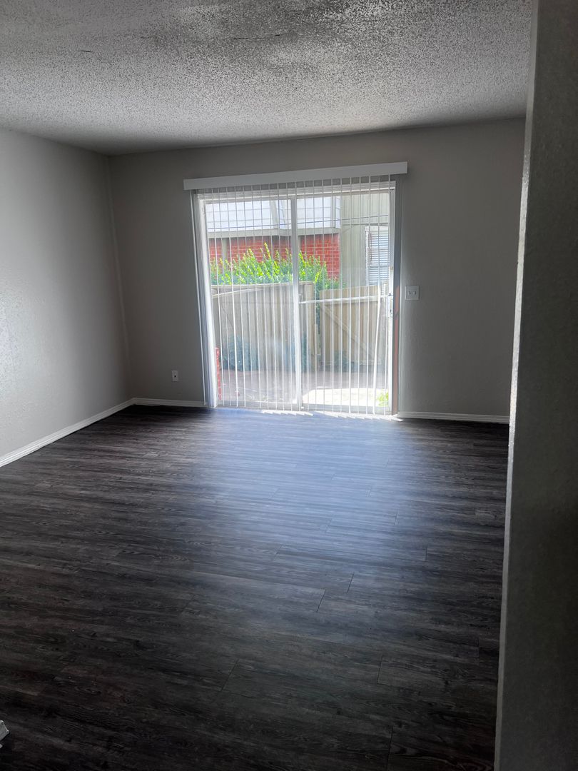 Oklahoma City Apartment: 2600 W I 240 Service Road