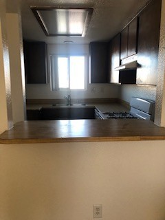 Adelanto Apartment: 18125 Bellflower St.
