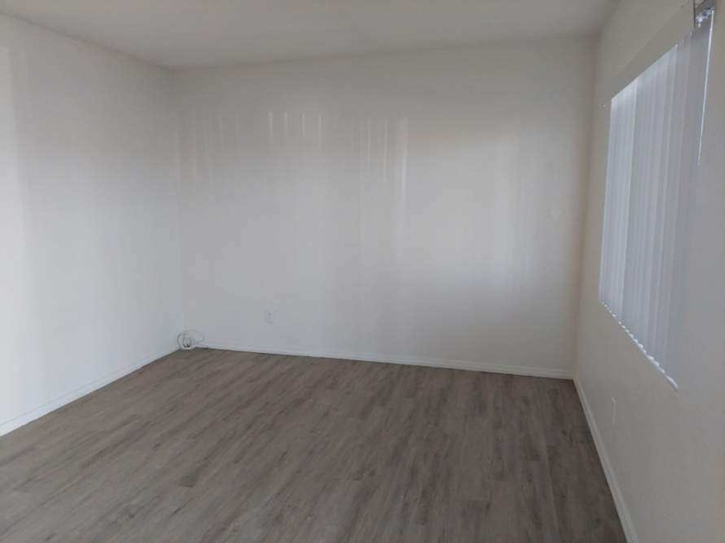 Barstow Apartment: 511-517 E. Fredricks