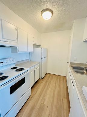 Move in special $200 OFF first months rent.