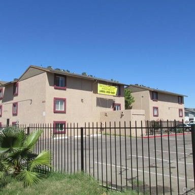 Amazing Deals on 1 & 2 Bedrooms – photo 1