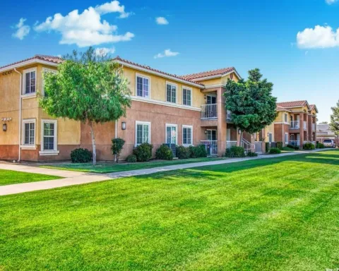 4 bedroom 2 bath