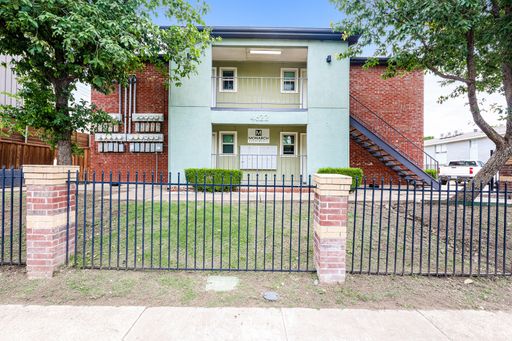 Monarch Place - 205 – photo 1