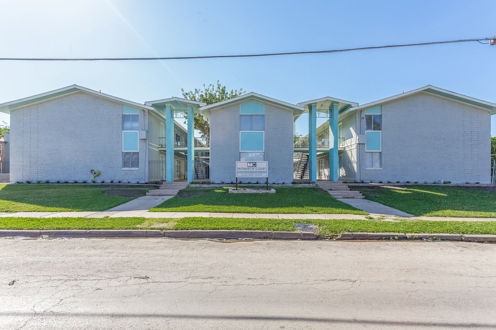 Dallas Apartment: 4606 Monarch St