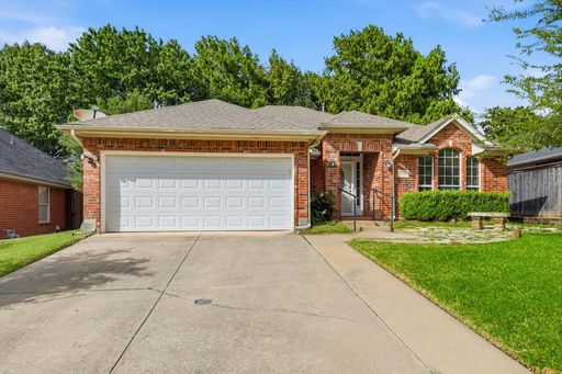 2921 Meadow Glen – photo 1