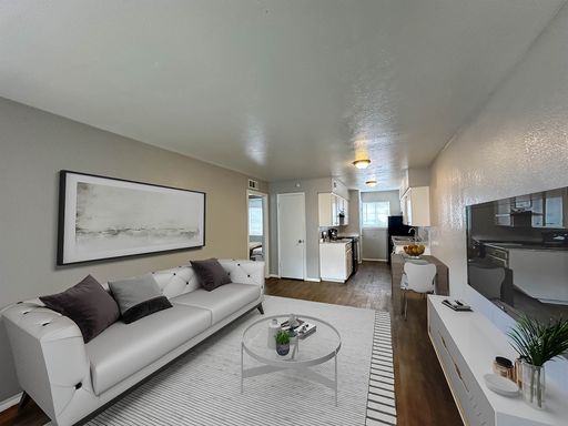 Monarch Court #206 – photo 1