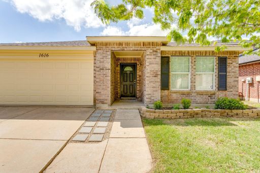 1616 Diamond Lake – photo 1