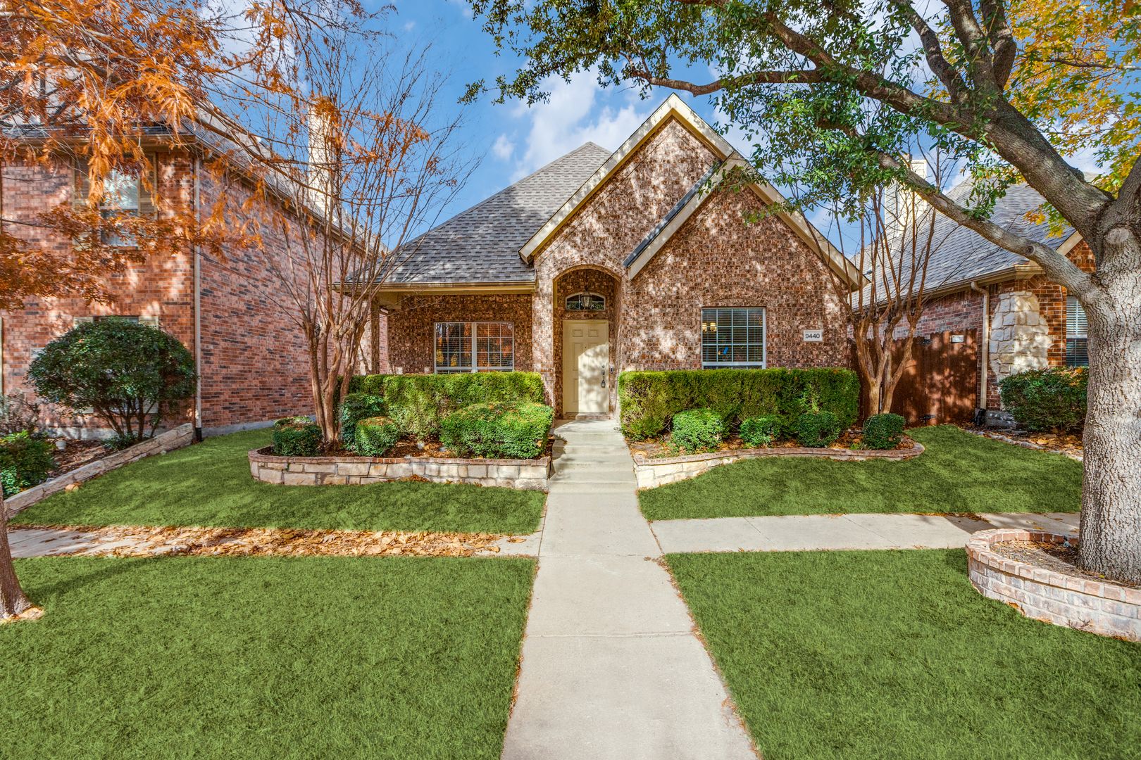 Frisco House: 9440 Park Garden Drive