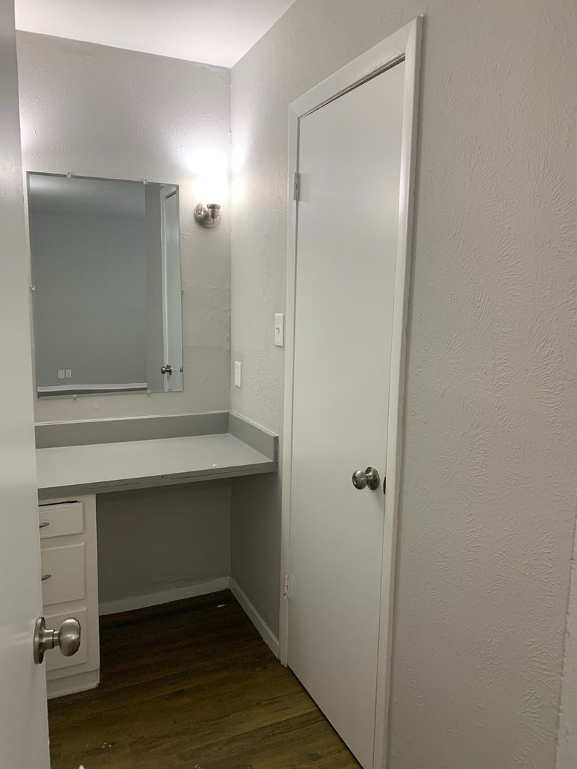 Dallas Apartment: 4606 Monarch St