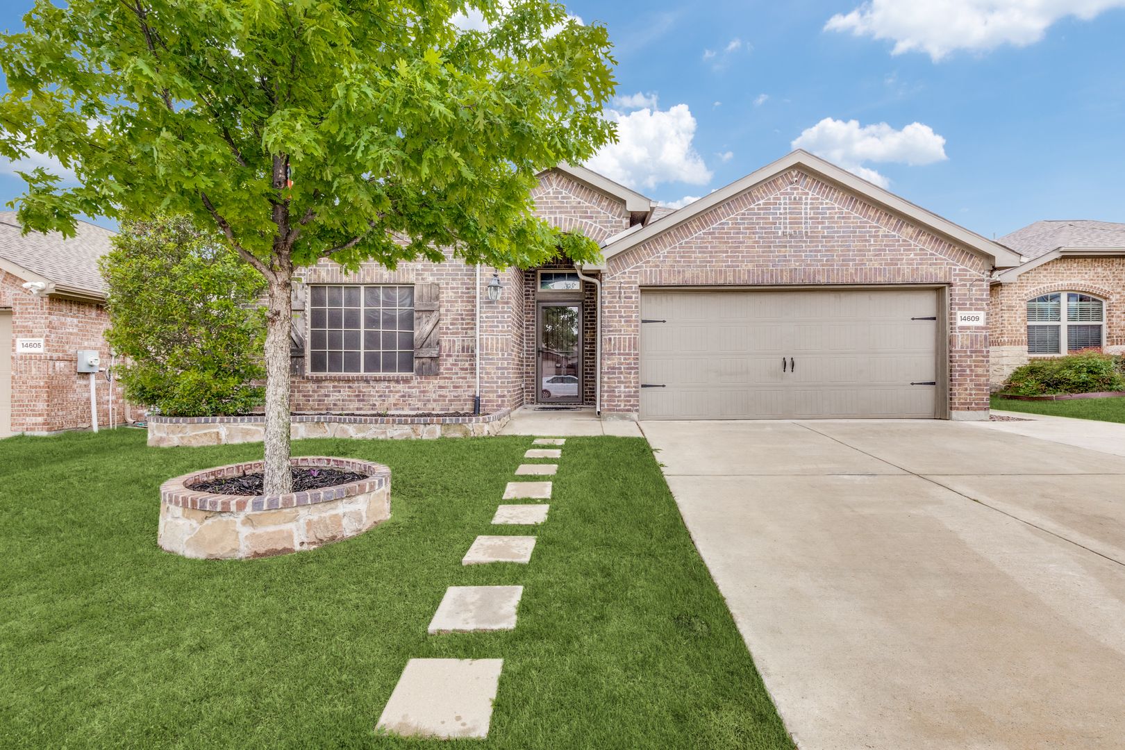 Haslet House: 14609 Mainstay Way