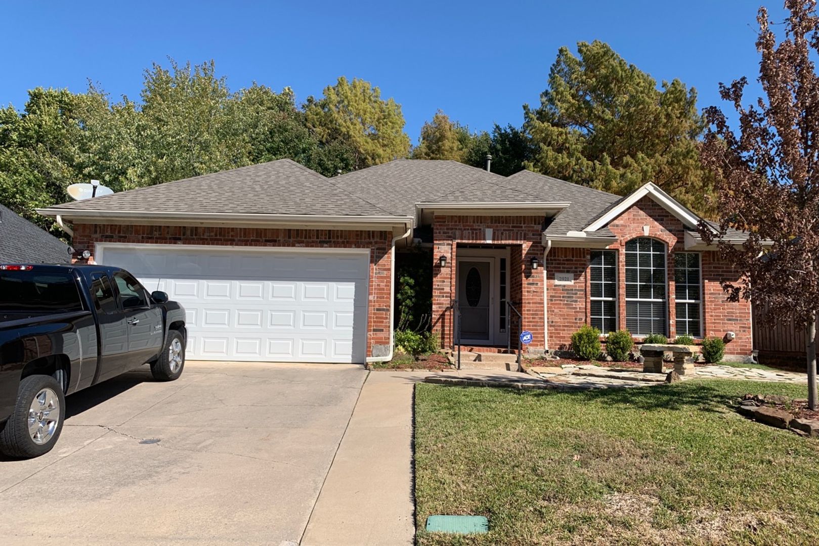 Mckinney House: 2921 Meadow Glen Dr.