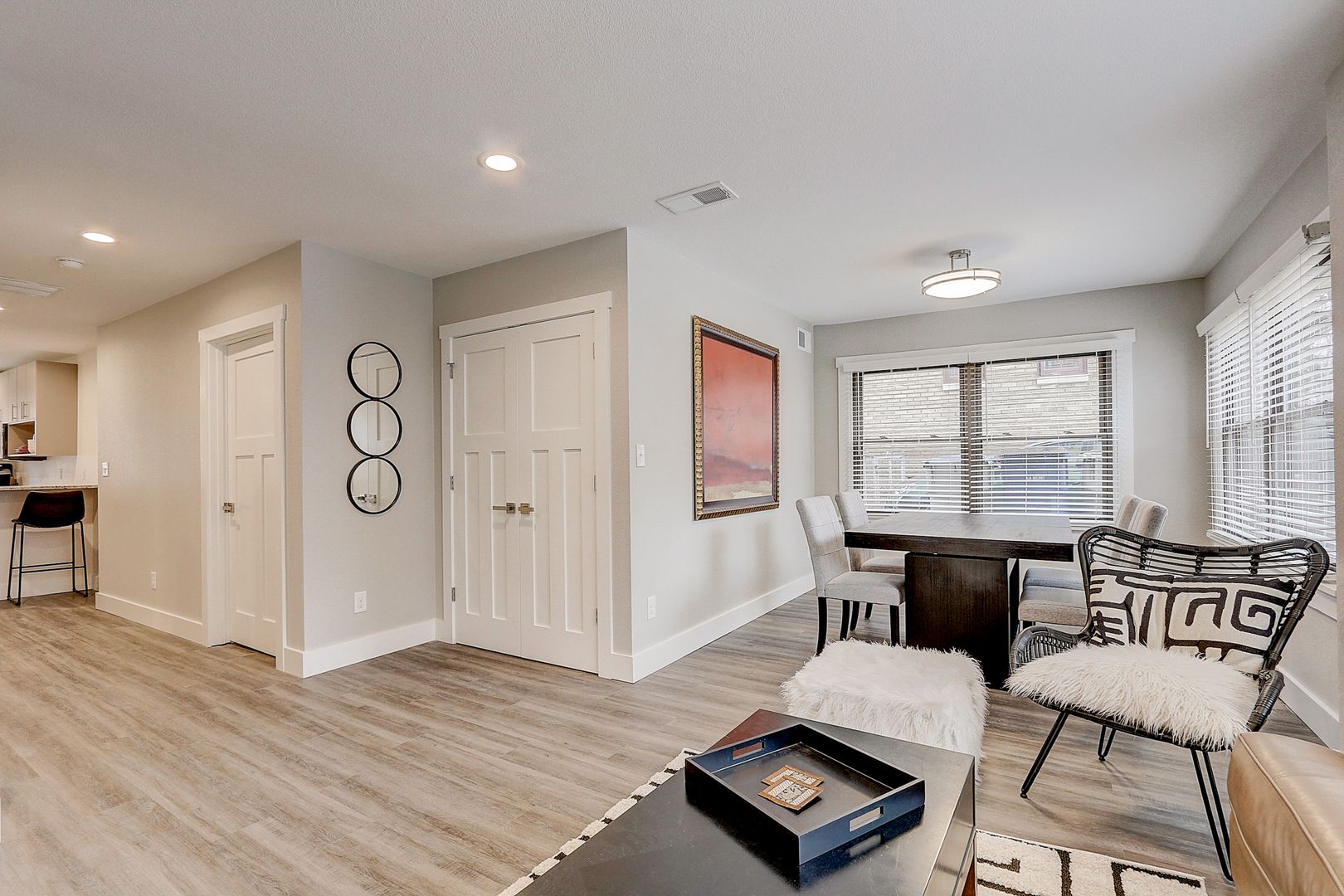 Milwaukee Apartment: 2105 N Booth St