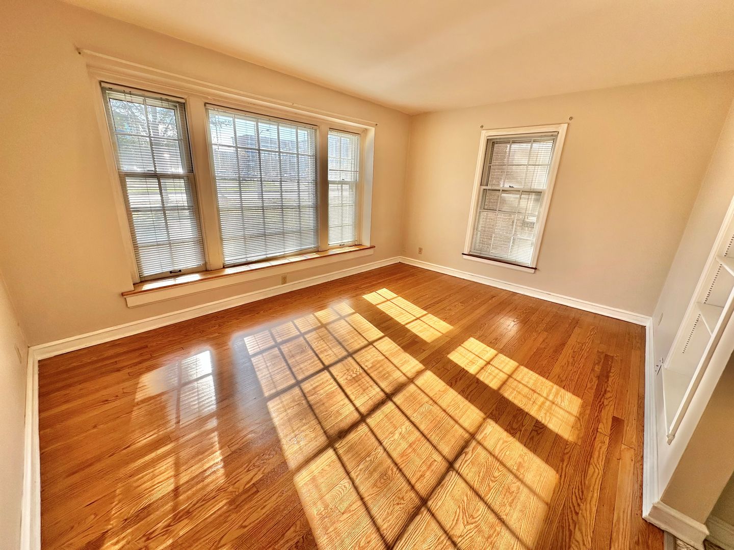 Wauwatosa Apartment: 8520 W Watertown Plank Road
