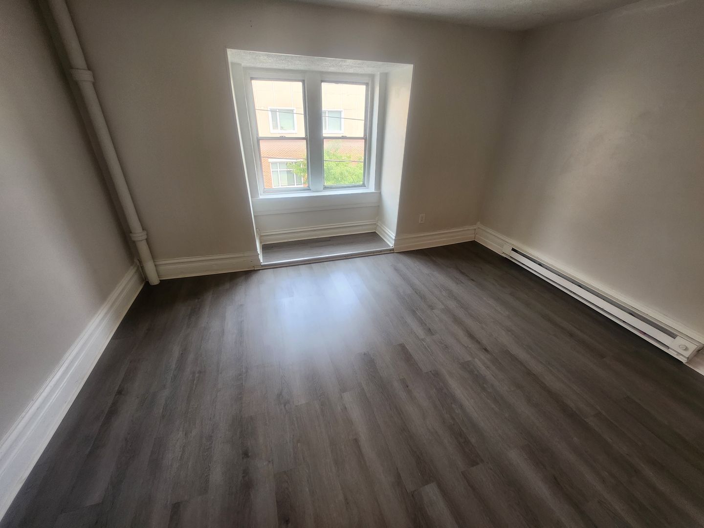 Allentown Apartment: 448 W Turner St