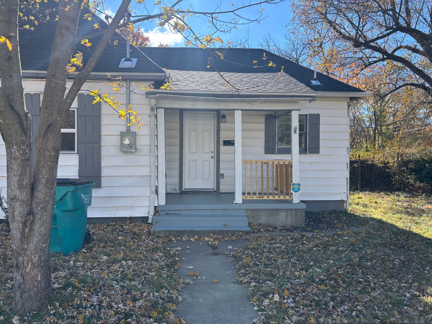 Springfield House: 2057 N Pickwick