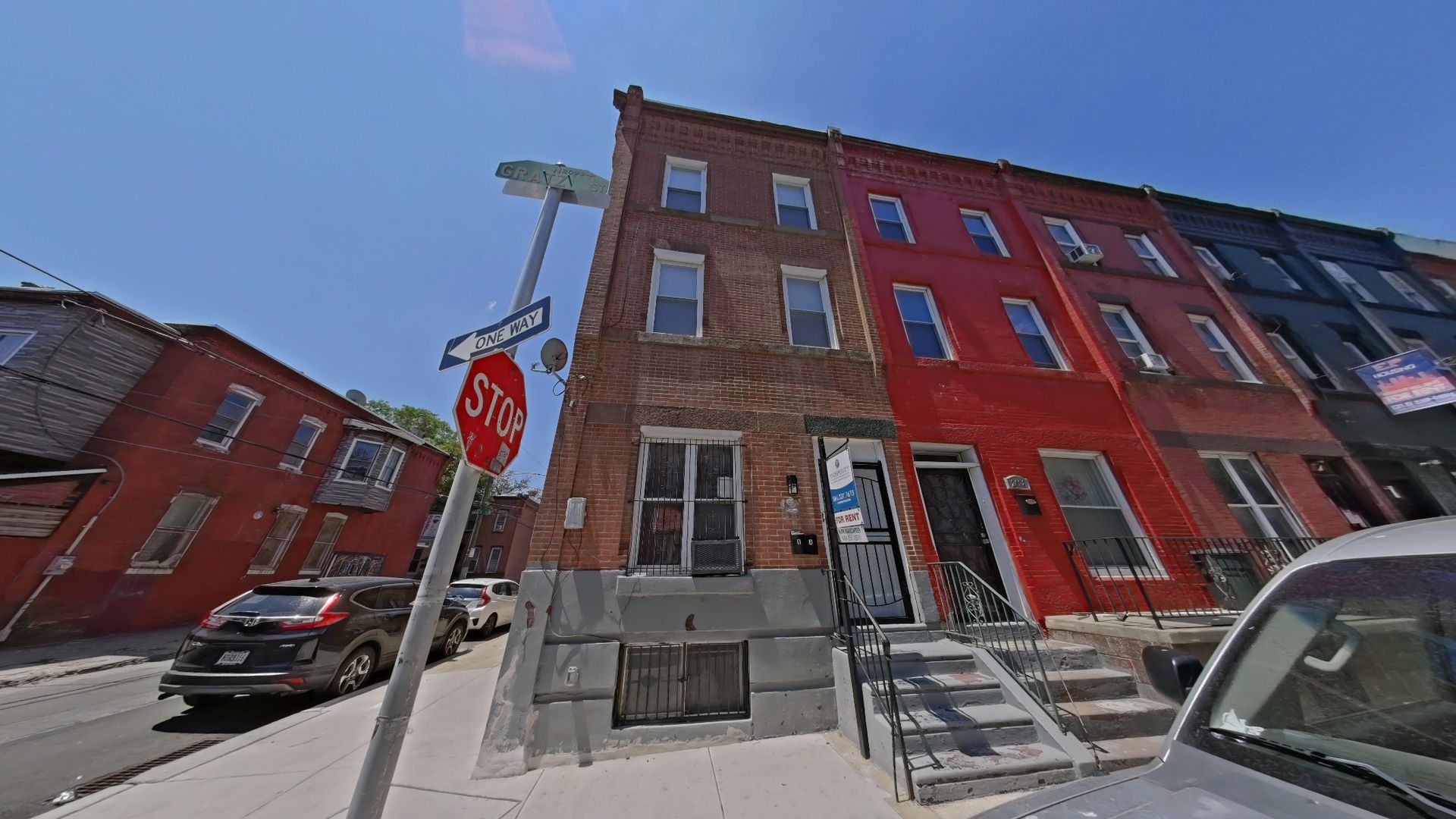 Philadelphia Apartment: 2036 N Gratz St