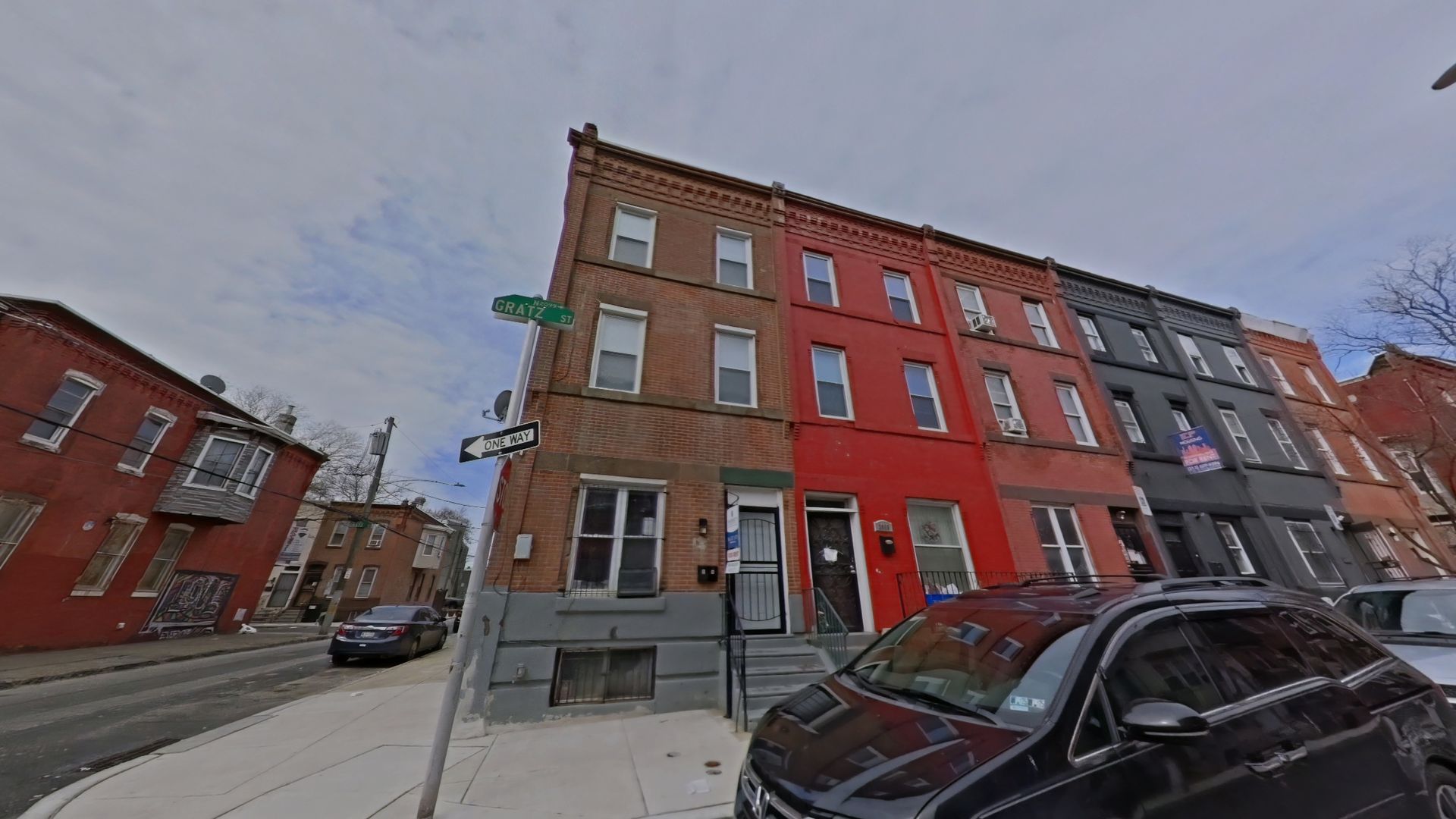 Philadelphia Apartment: 2036 N Gratz St