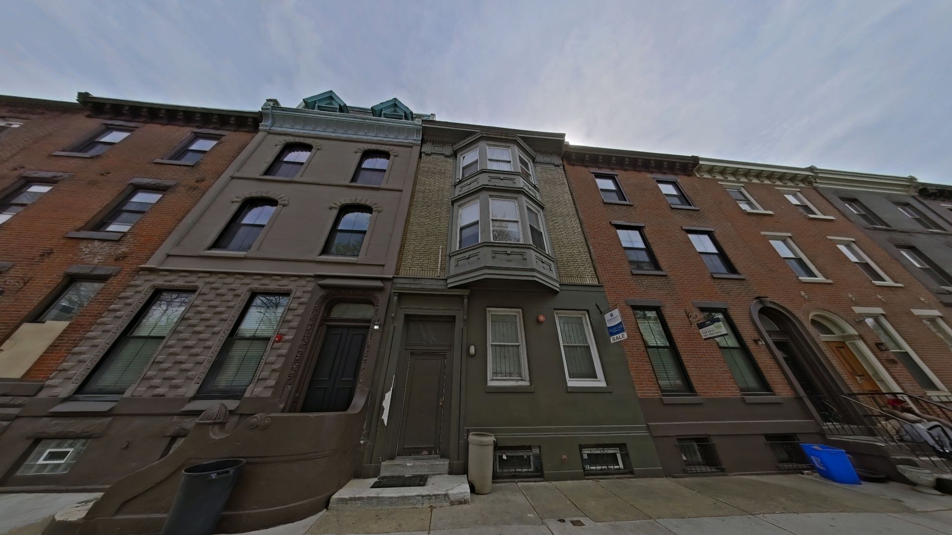 Philadelphia Apartment: 1726 W Girard Ave