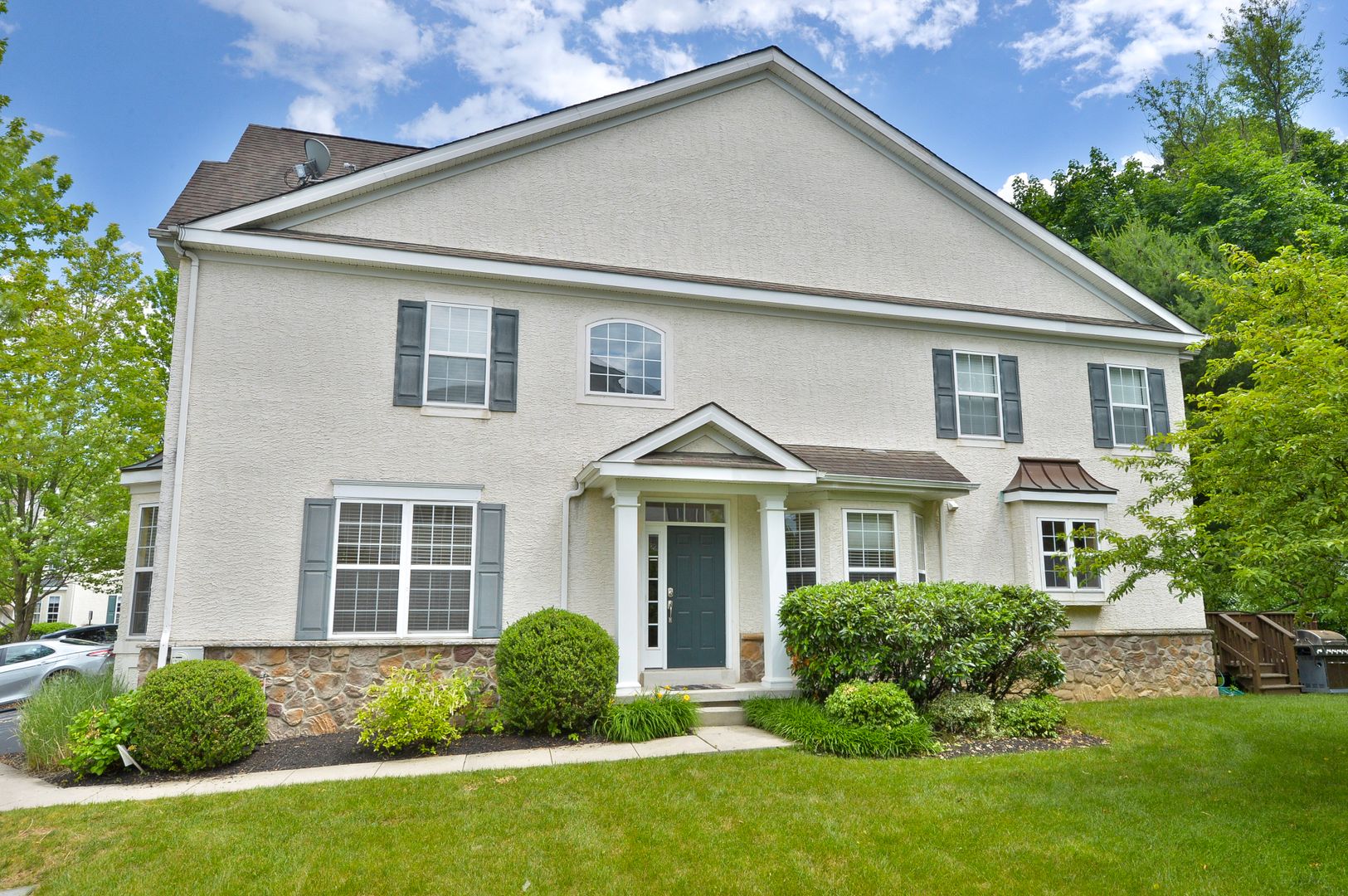 Plymouth Meeting House: 200 Rolling Hill Dr