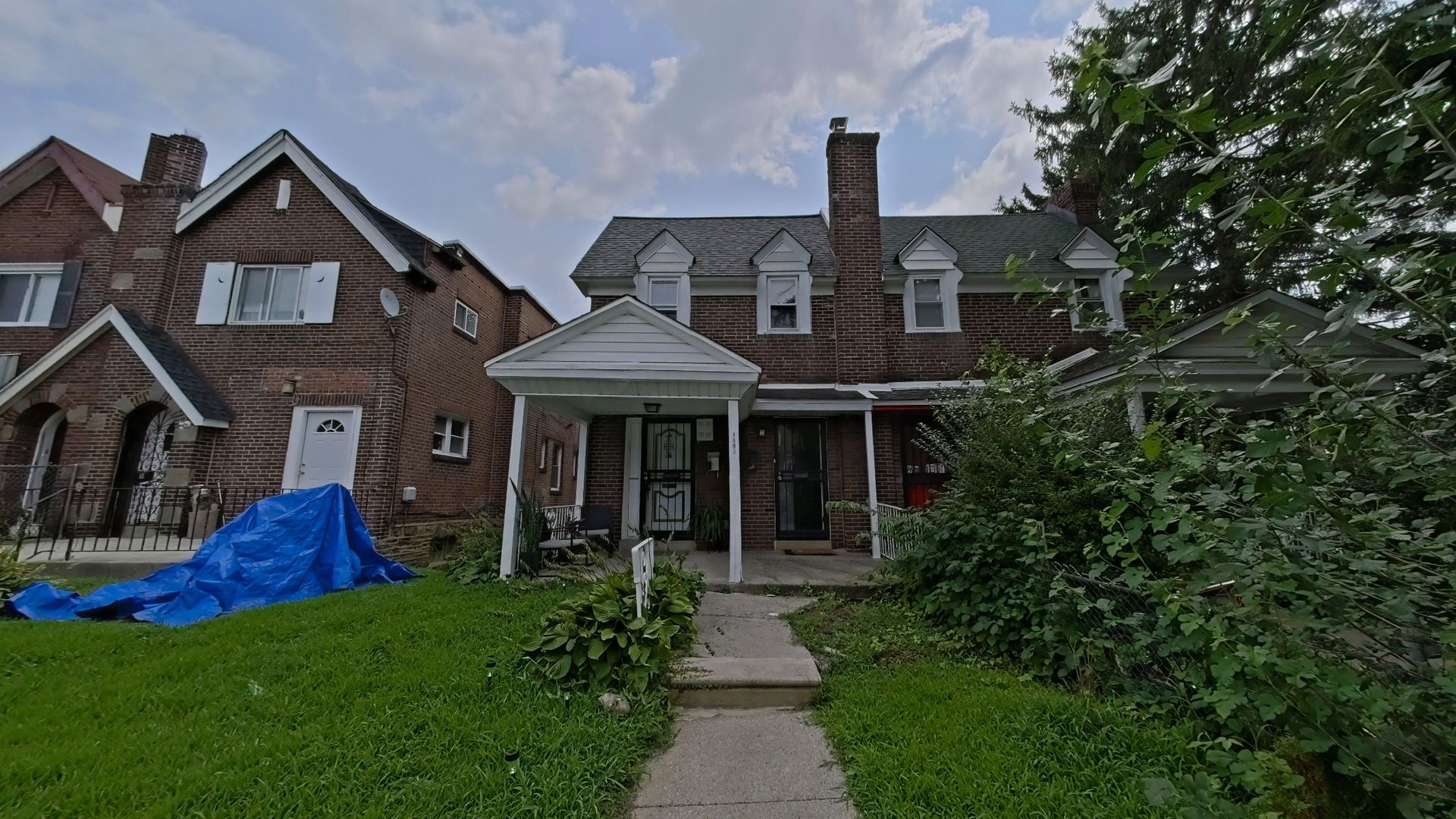 Philadelphia Apartment: 1602 E Duval St