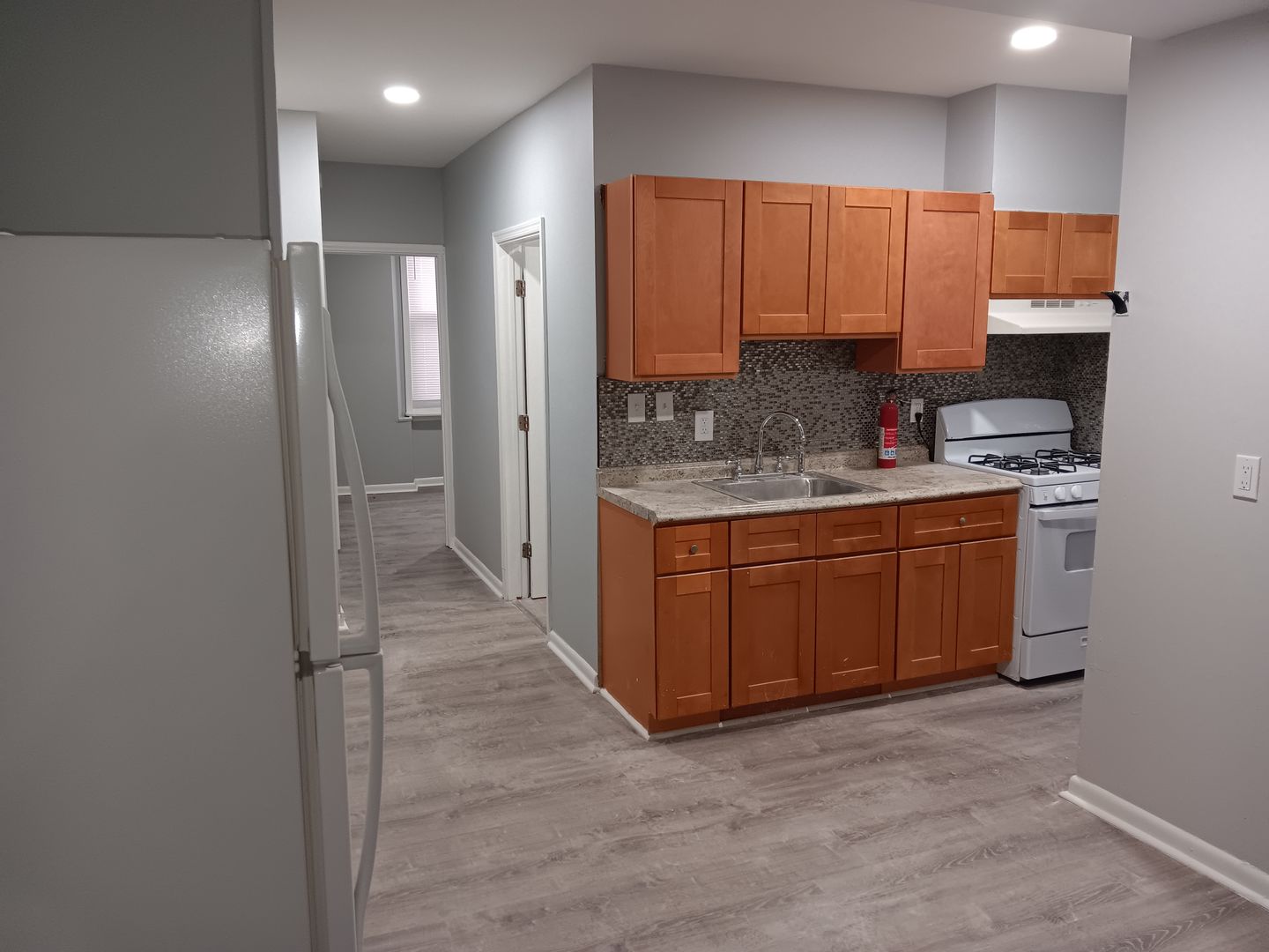 Philadelphia Apartment: 2607 Cecil B Moore Ave