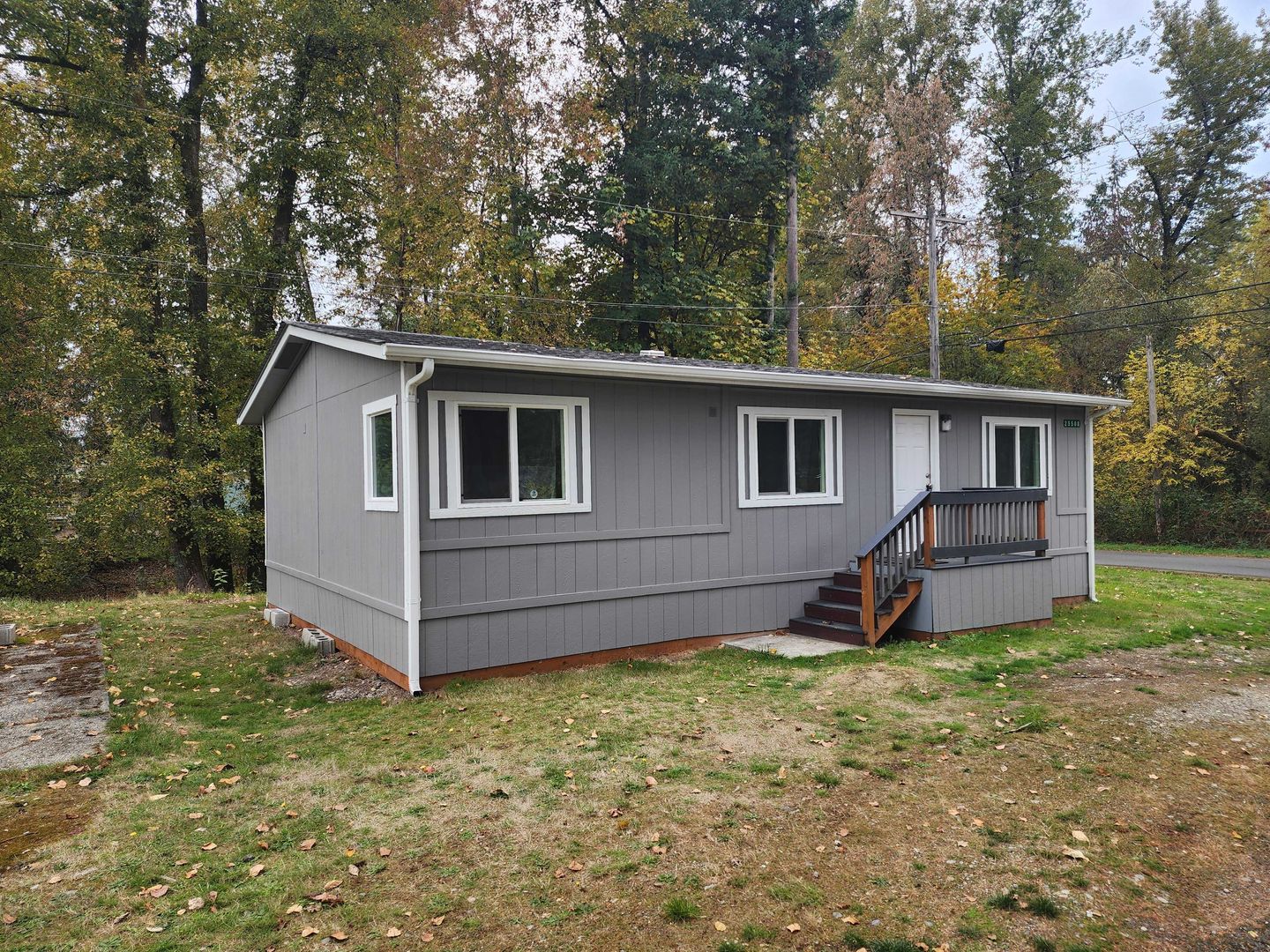 Spanaway Apartment: 3902 255th St E