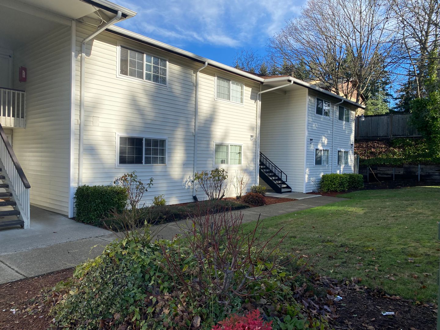 TACOMA Apartment: 2301 S 74TH ST