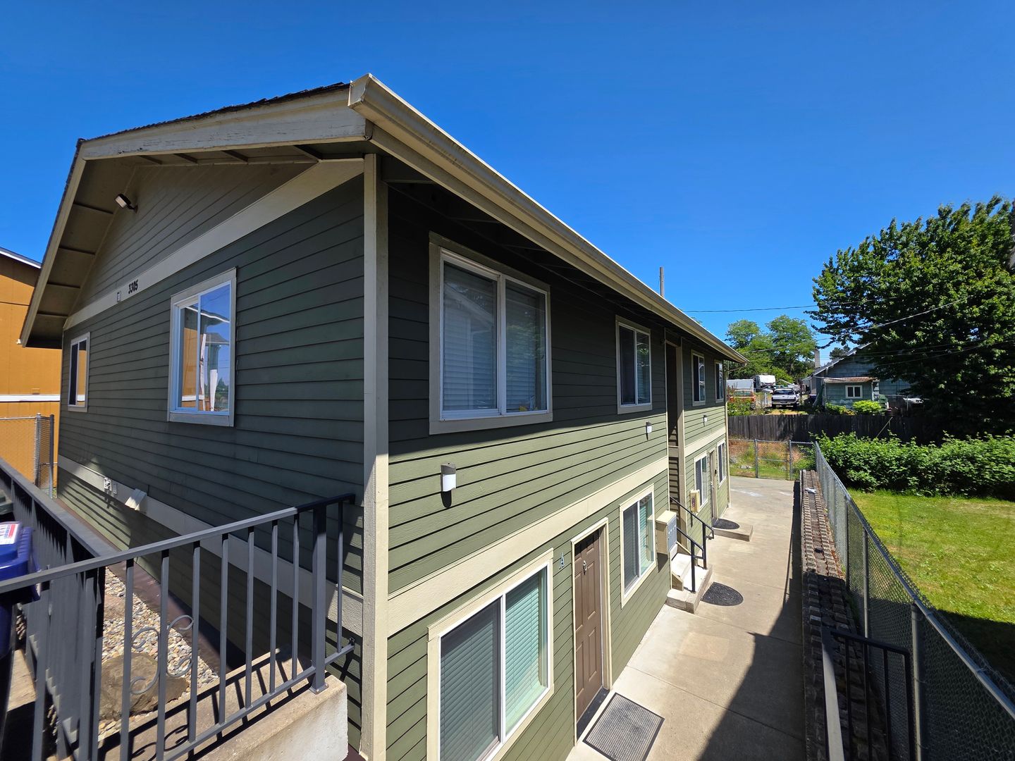 TACOMA Apartment: 3305 S SAWYER ST