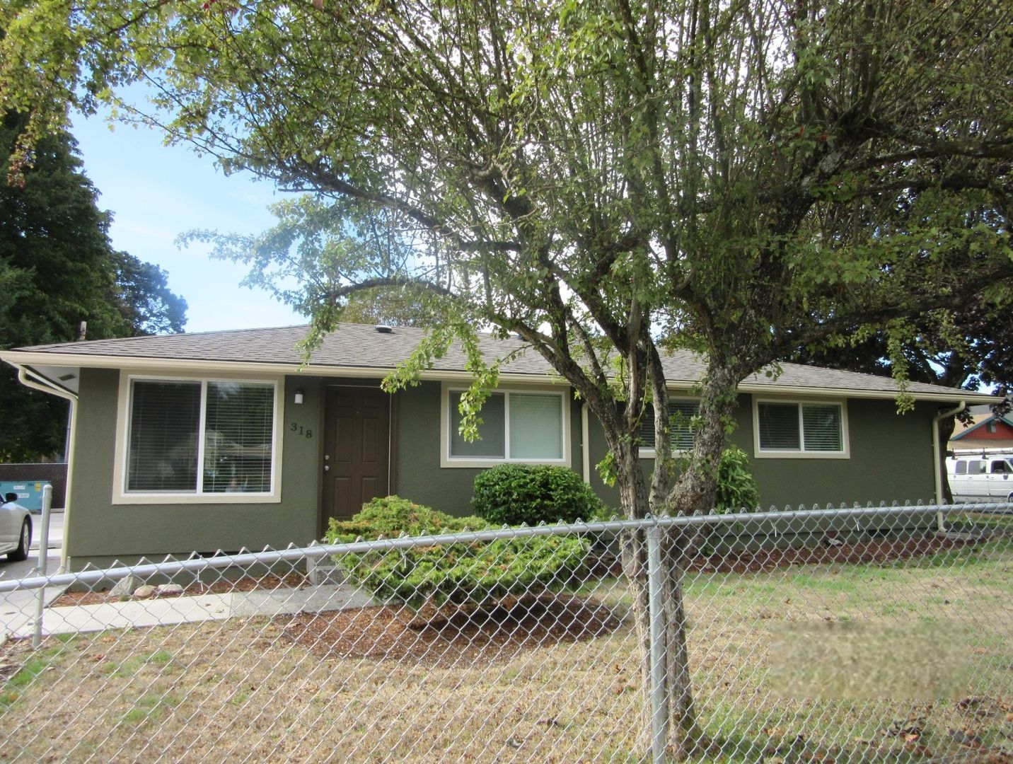 TACOMA Apartment: 12001-12009 C ST S