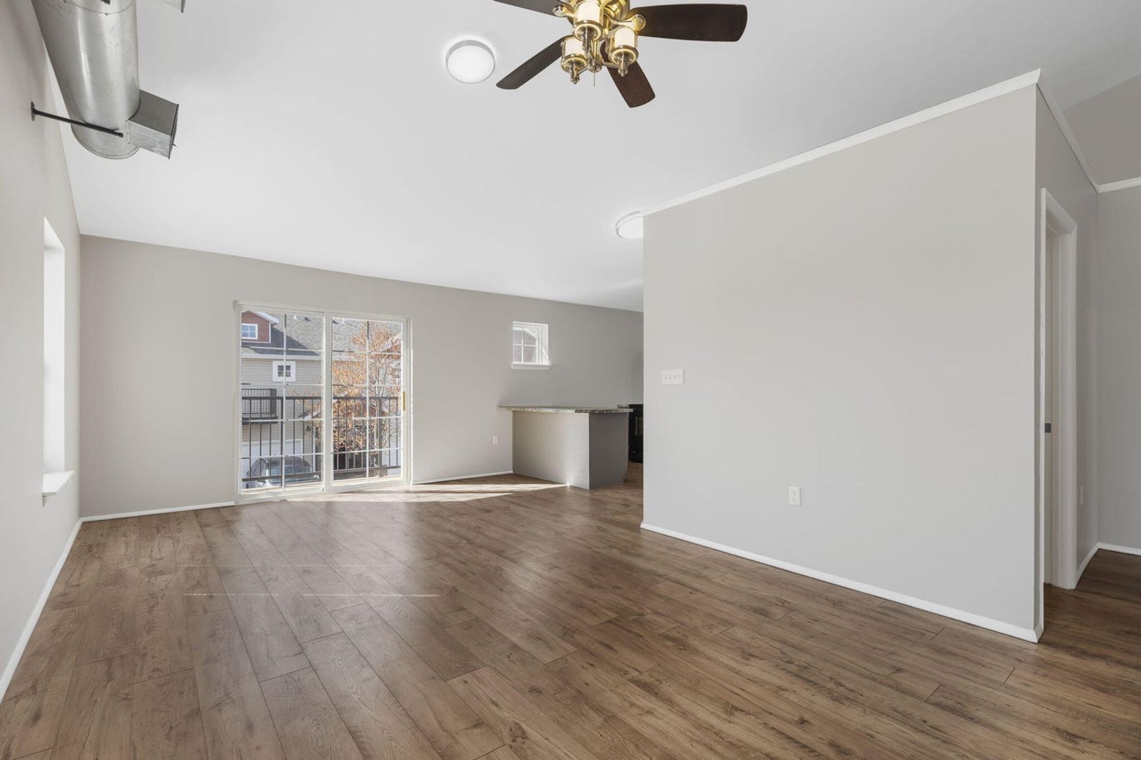 Parkway Townhomes 7 of 12