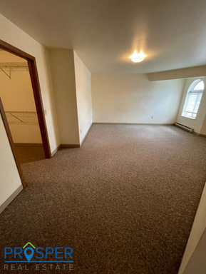 218 10th Avenue- Unit 217, Unit 217, Eau Claire, WI 54703