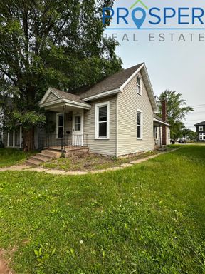 Listing photo thumbnail