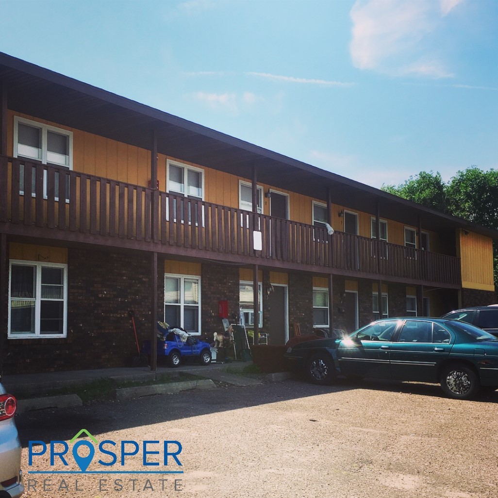 Eau Claire Apartment: 1120 Meridian Heights Drive