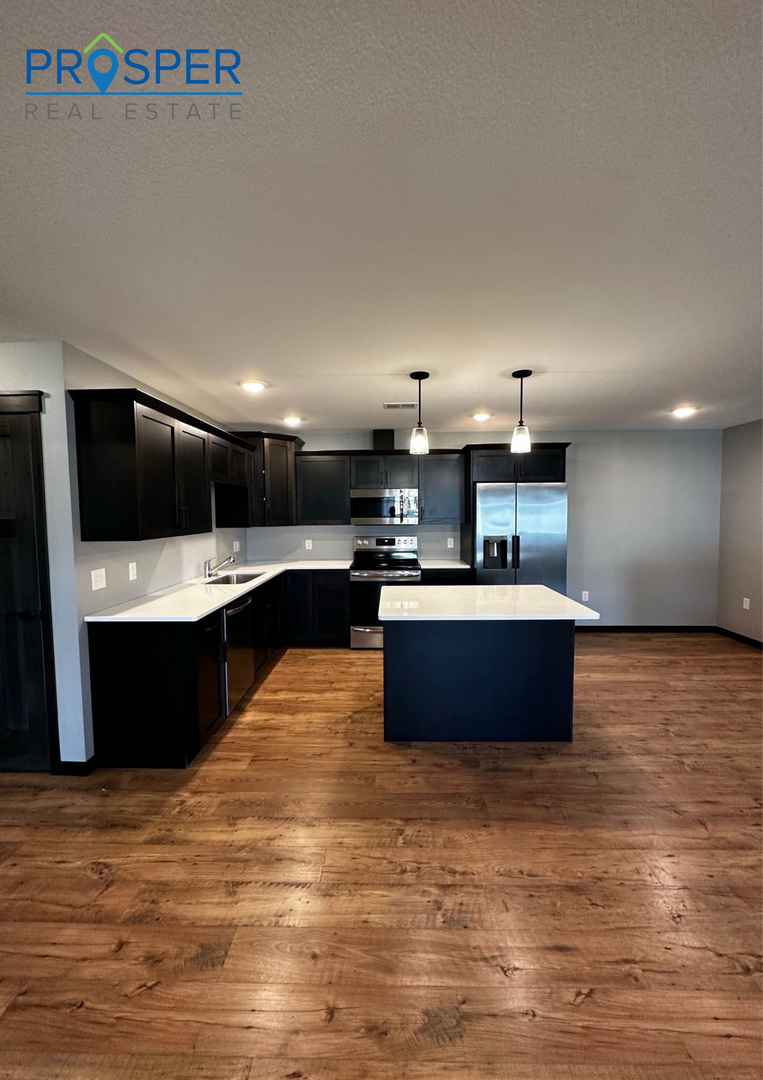 Altoona Apartment: 1614 Keanan Lane