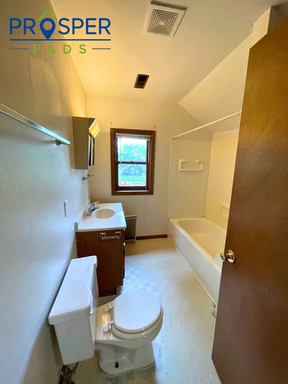 Listing photo thumbnail