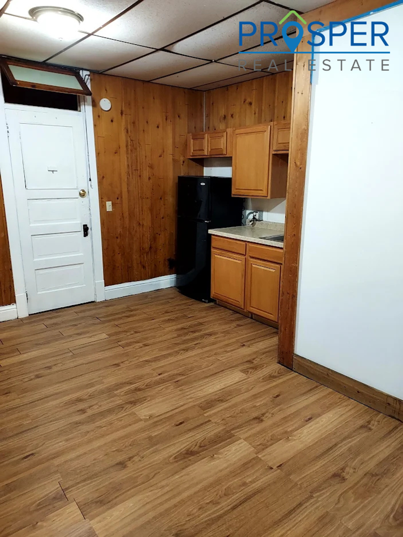 Stevens Point Apartment: 1700 Monroe St