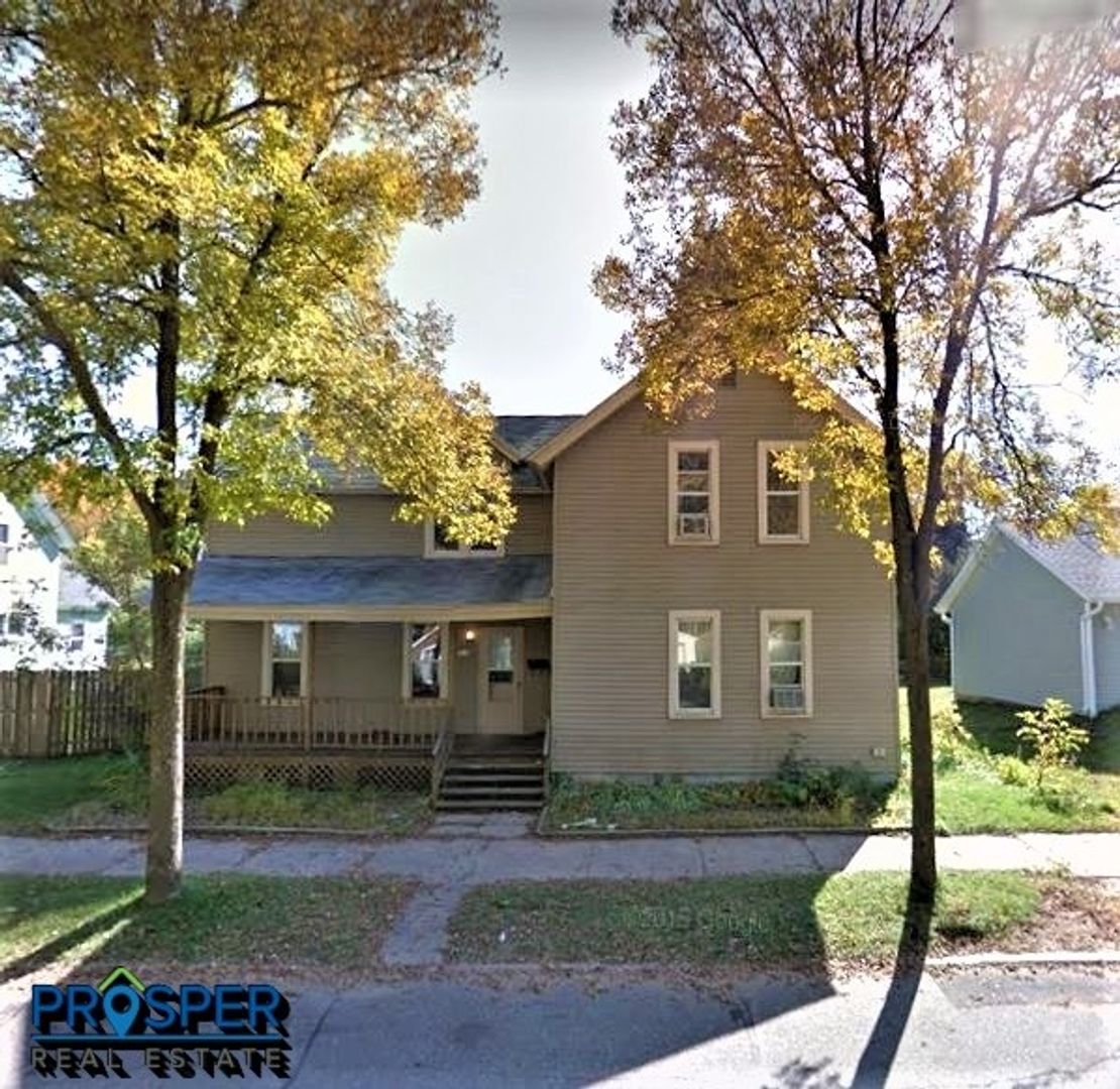 Wausau Apartment: 1019 Stark Street