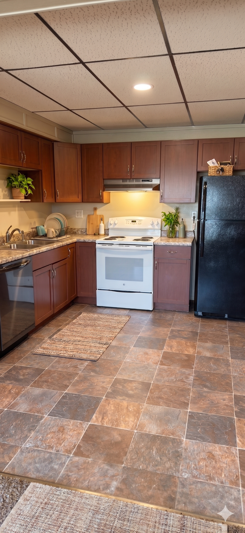 Eau Claire Apartment: 3511 Stein Blvd