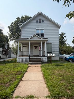 457 Summit Avenue Unit 2, Eau Claire, WI 54703