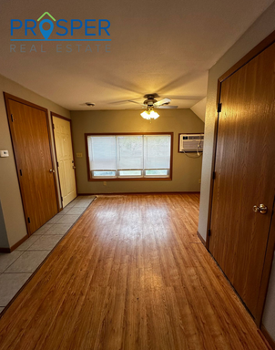 Listing photo thumbnail