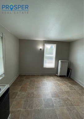 Listing photo thumbnail