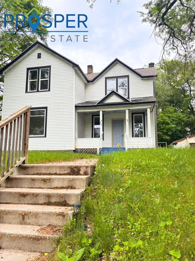 Eau Claire Apartment: 543 McDonough St.