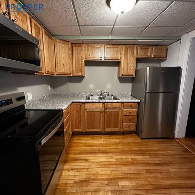 Listing photo thumbnail