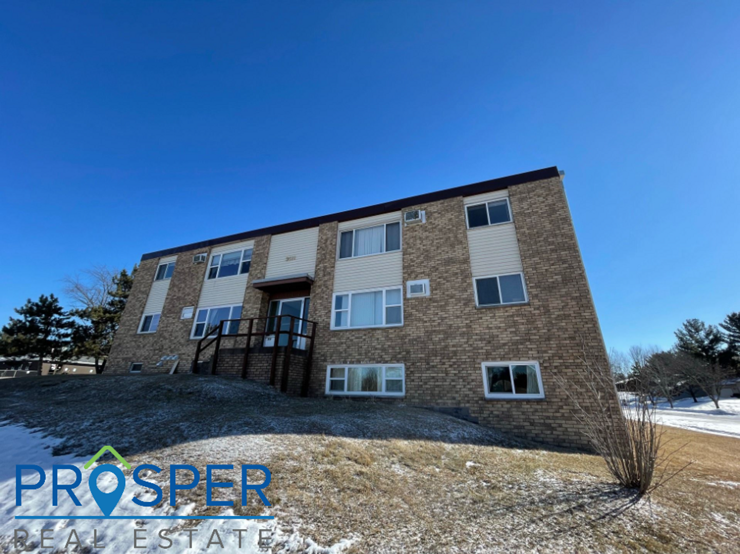 Eau Claire Apartment: 3511 Stein Blvd